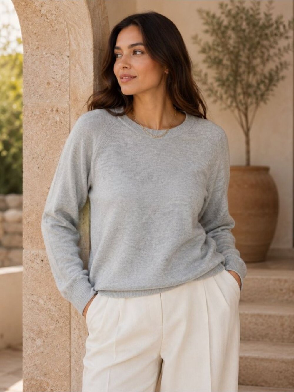 Majestic Filatures Cashmere Sweater Gray Size 2 Quiet Luxury Soft Knit